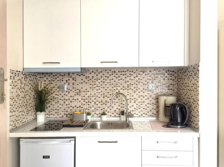 Emerald Mini Suite:Your Deluxe Studio In Kalamaria Θεσσαλονίκη Εξωτερικό φωτογραφία