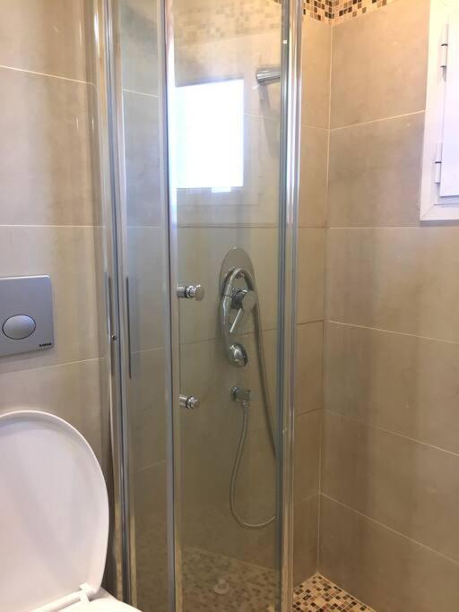 Emerald Mini Suite:Your Deluxe Studio In Kalamaria Θεσσαλονίκη Εξωτερικό φωτογραφία